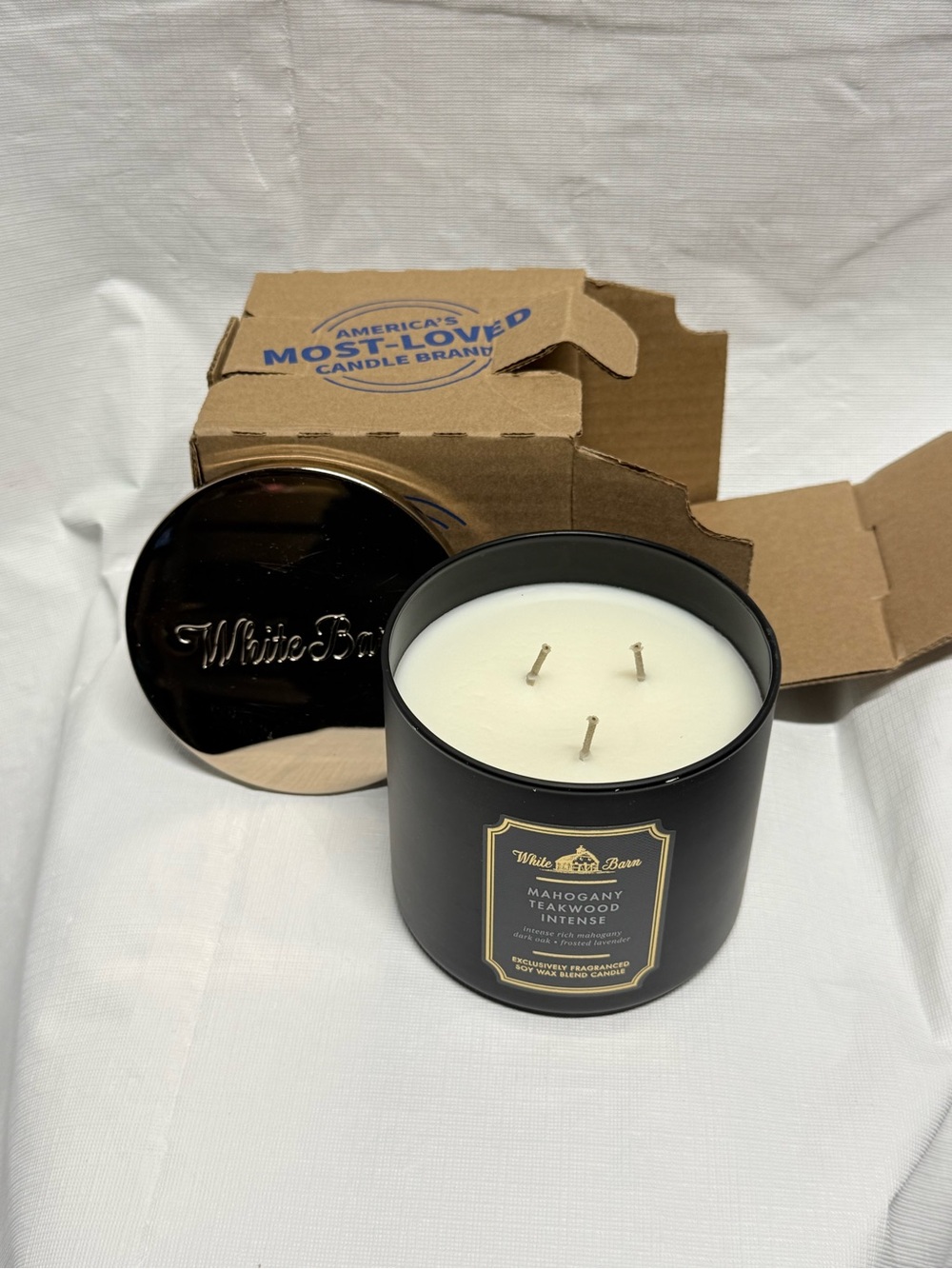 White Barn Black 3-Wick Mahogany Teakwood Intense Candle